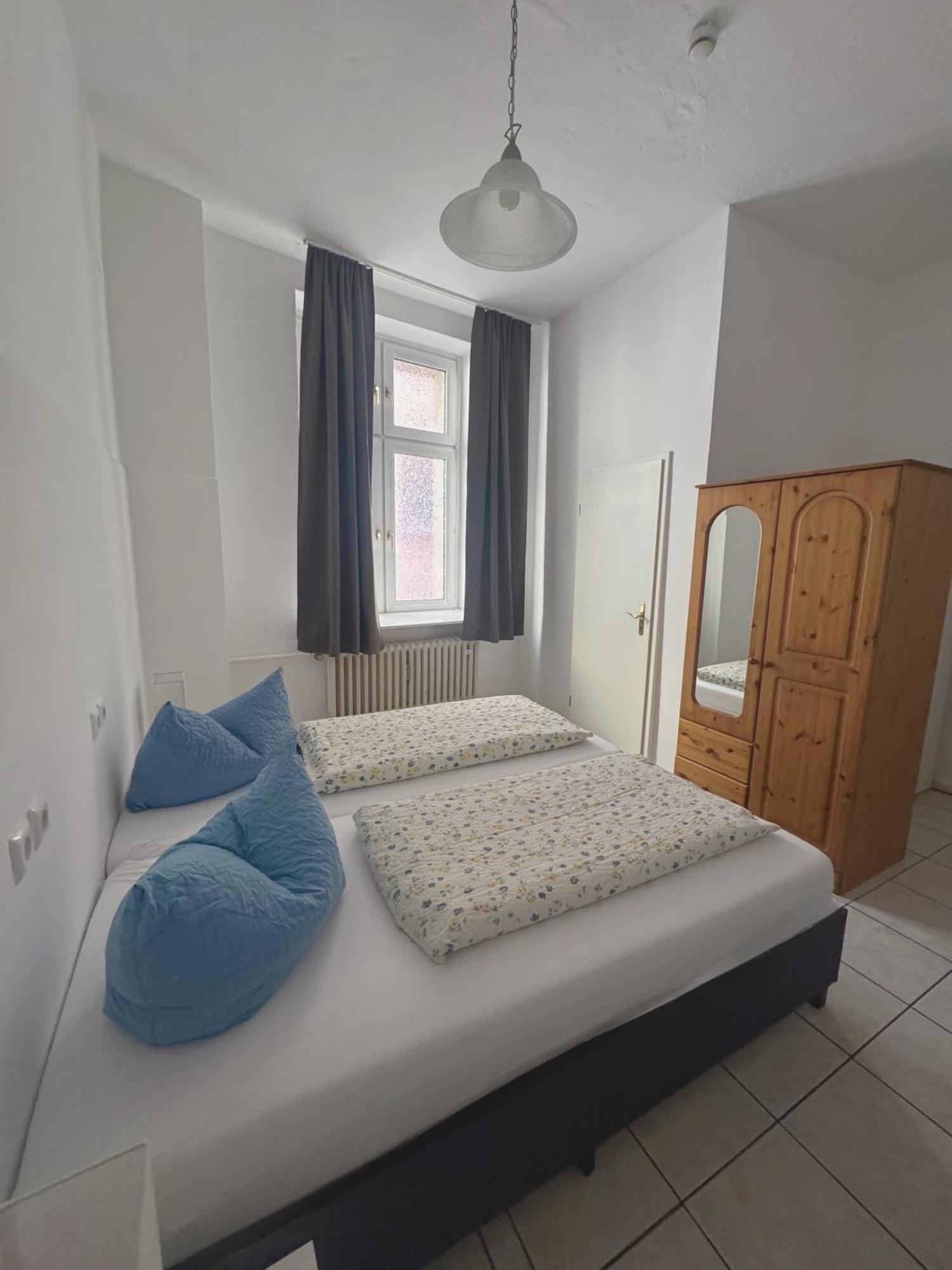 Hostel Heinzelmaennchen Köln Ngoại thất bức ảnh