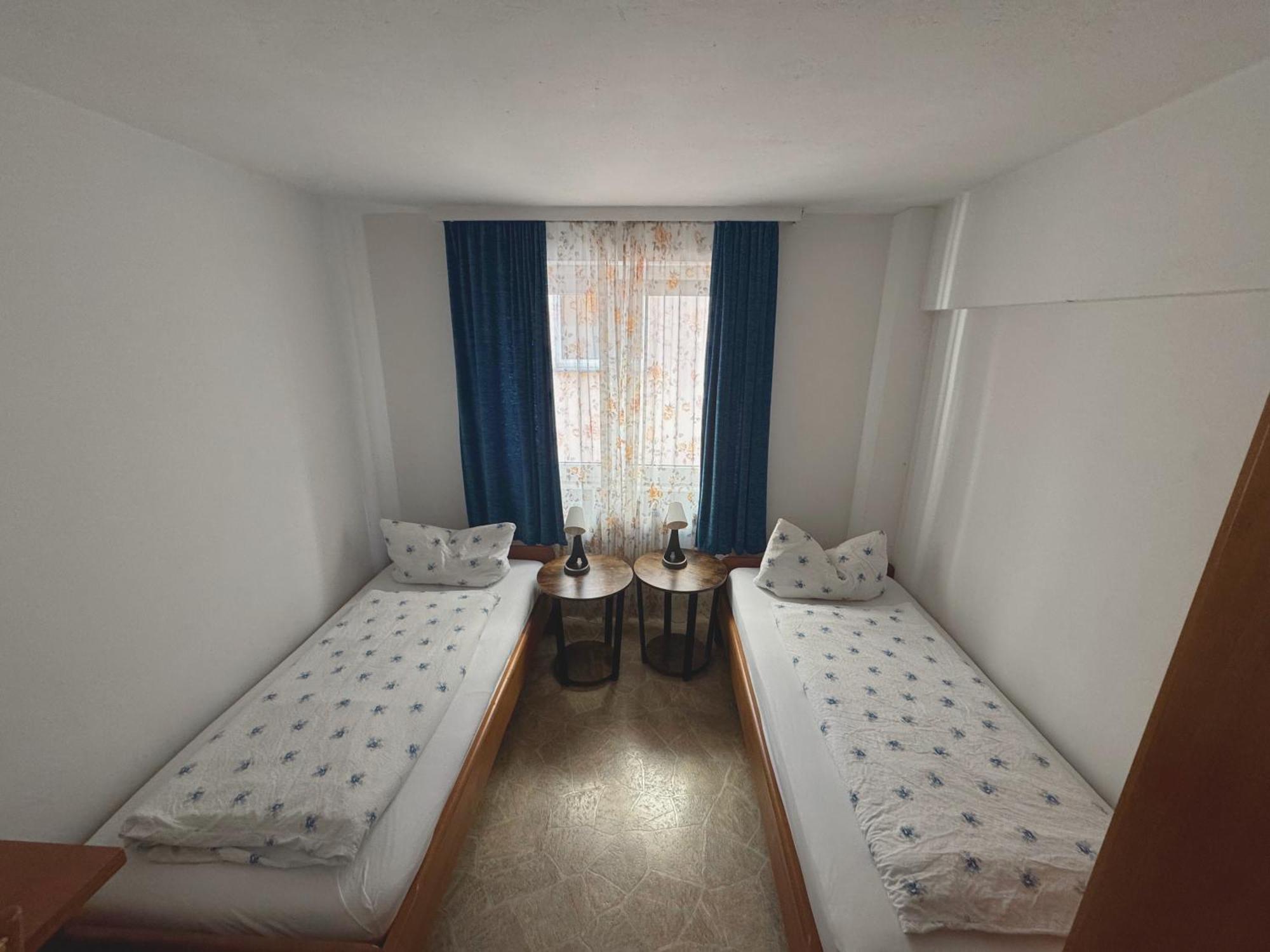 Hostel Heinzelmaennchen Köln Ngoại thất bức ảnh