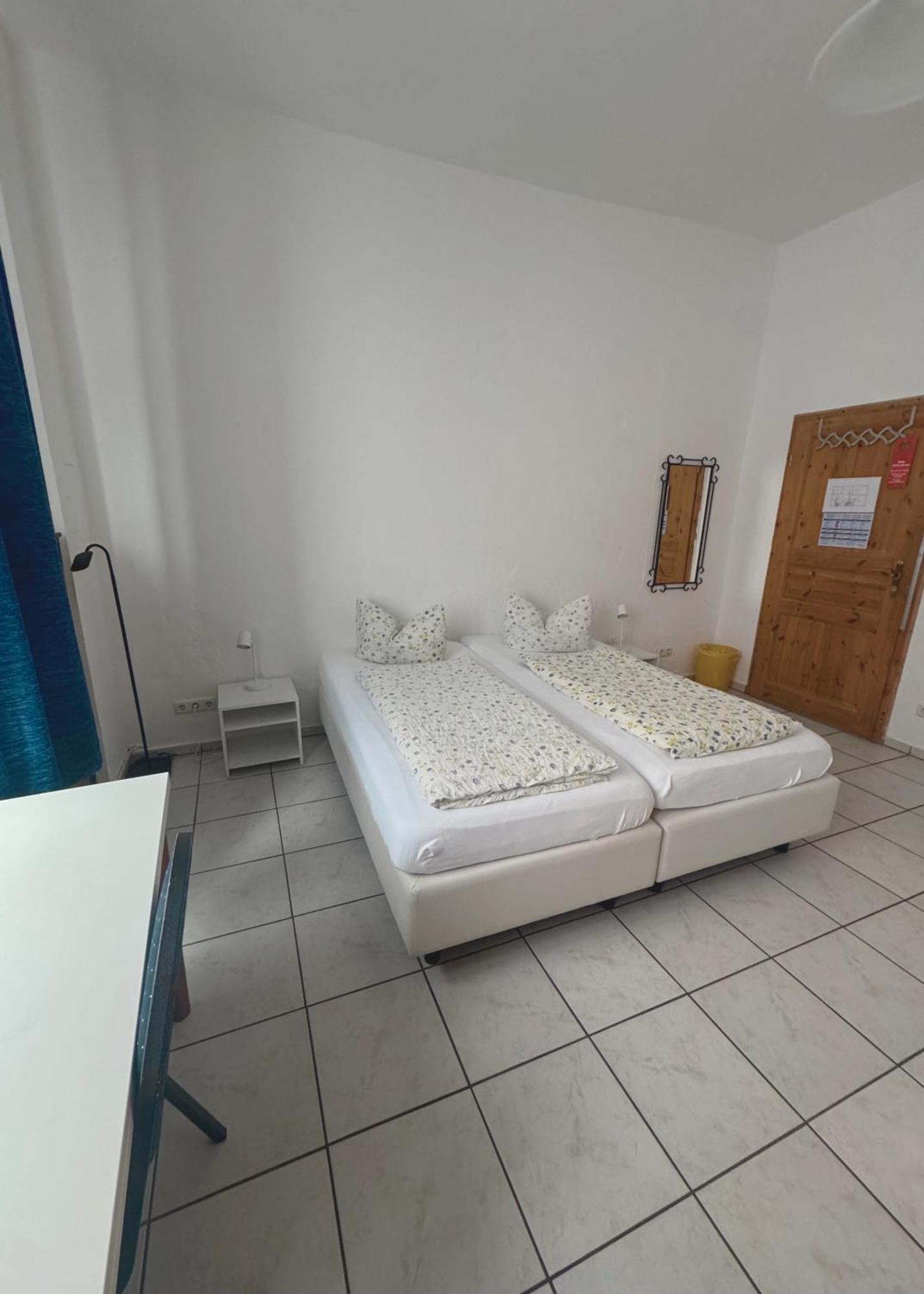 Hostel Heinzelmaennchen Köln Ngoại thất bức ảnh