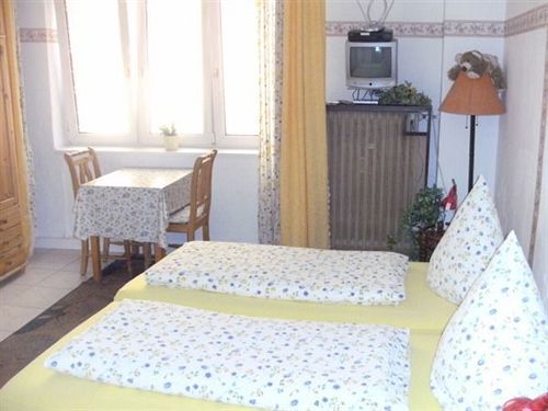Hostel Heinzelmaennchen Köln Ngoại thất bức ảnh