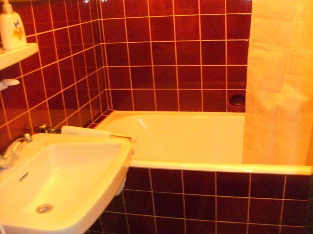 Hostel Heinzelmaennchen Köln Ngoại thất bức ảnh