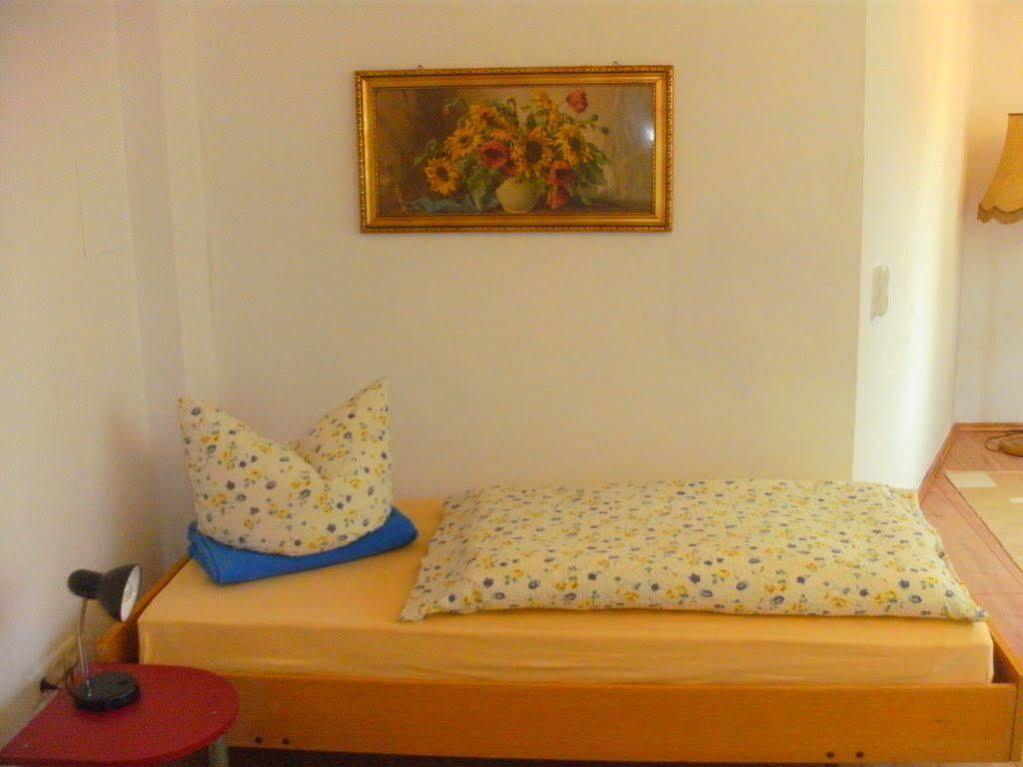 Hostel Heinzelmaennchen Köln Ngoại thất bức ảnh